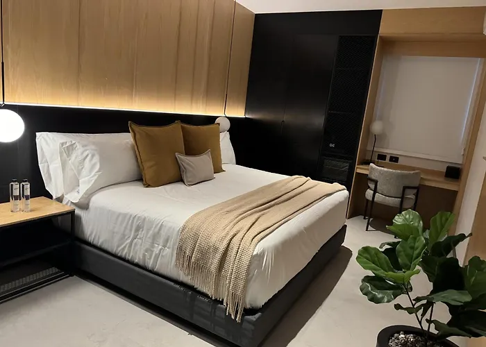 HOTEL ALO DEGOLLADO, GUADALAJARA ****